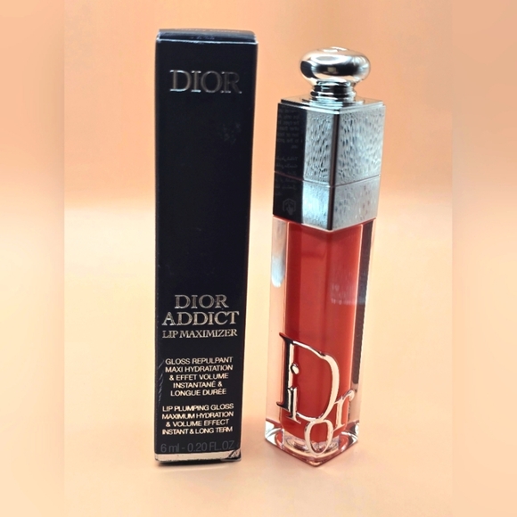 Dior Addict Lip Maximizer, Shimmer Poppy Coral 061 .20fl, New in box